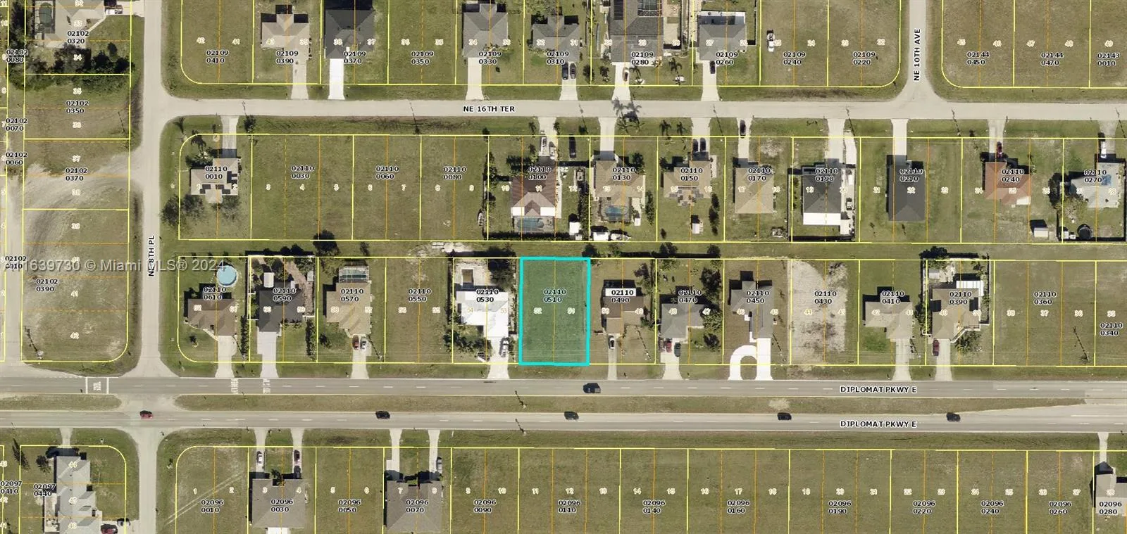 909 Diplomat Pkwy E, Cape Coral, FL 33909