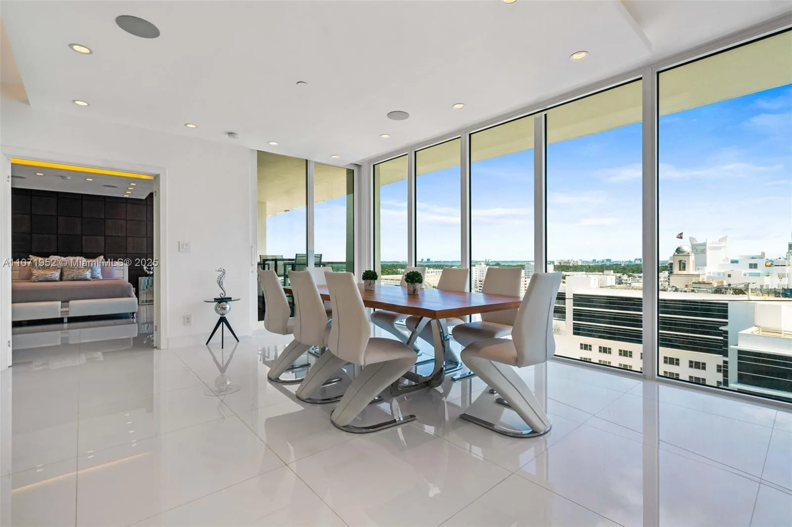 100 Lincoln Rd # PH6, Miami Beach, FL 33139 photo 12