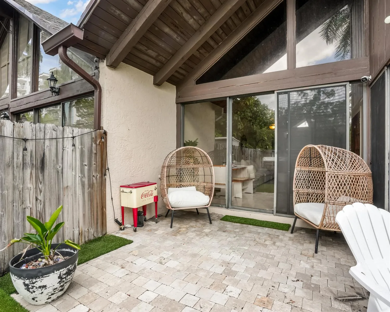 407 N University Drive, Plantation, FL 33324