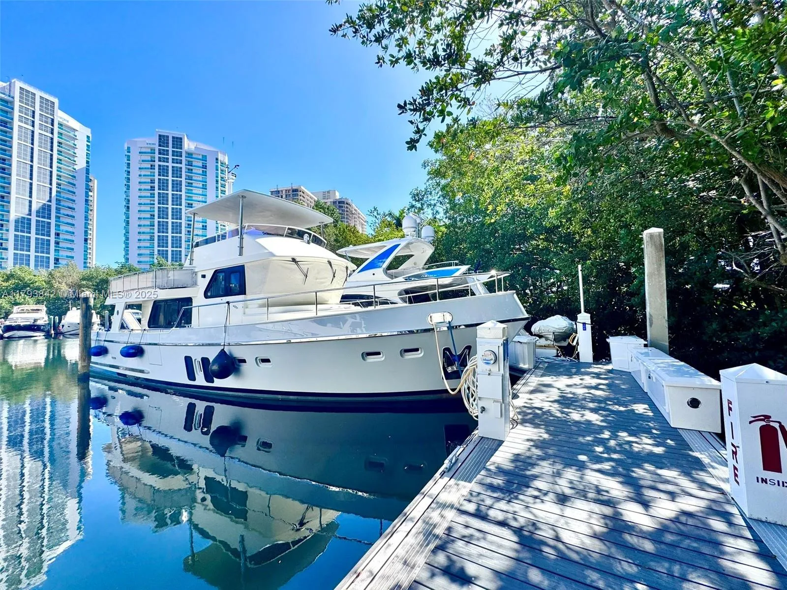 3575 Mystic Pointe Dr. Slip 99, Aventura, FL 33180 photo 4