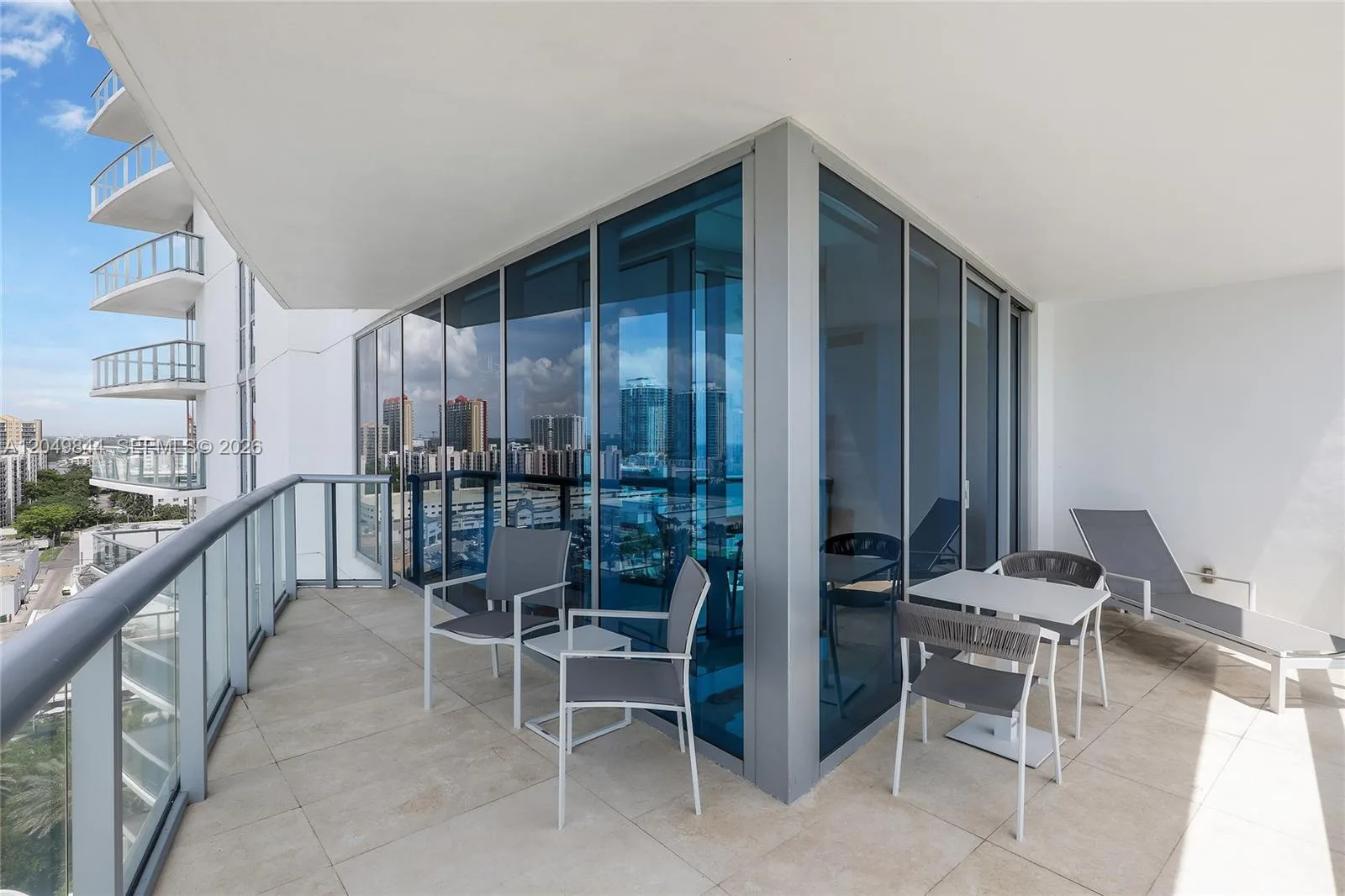 17001 Collins Ave # 1401, Sunny Isles Beach, FL 33160 photo 7
