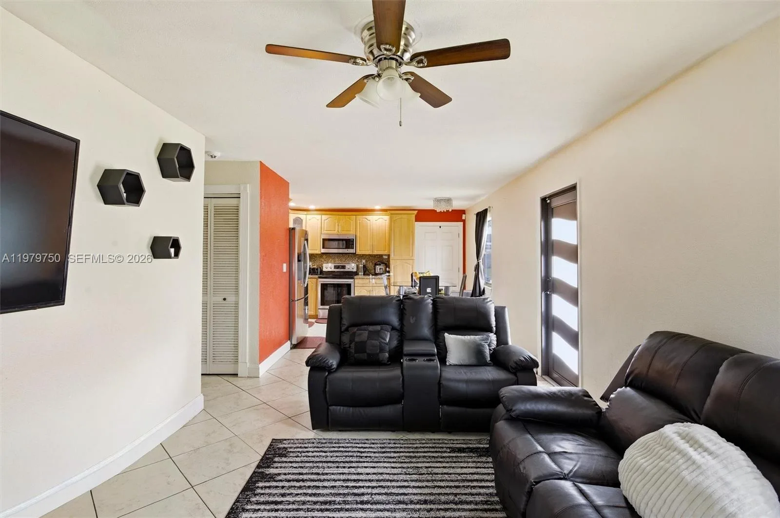 720 SW 81 Ter, North Lauderdale, FL 33068 photo 2