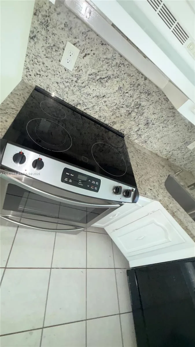 1975 NE 135th St # 3F, North Miami, FL 33181 photo 13