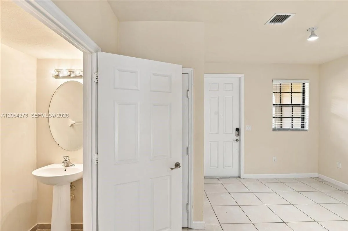 3787 SE 2nd St, Homestead, FL 33033 photo 12