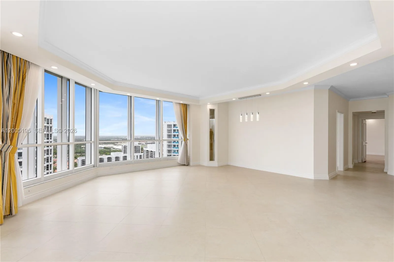 21150 Point PL # LPH 2902, Aventura, FL 33180 photo 8
