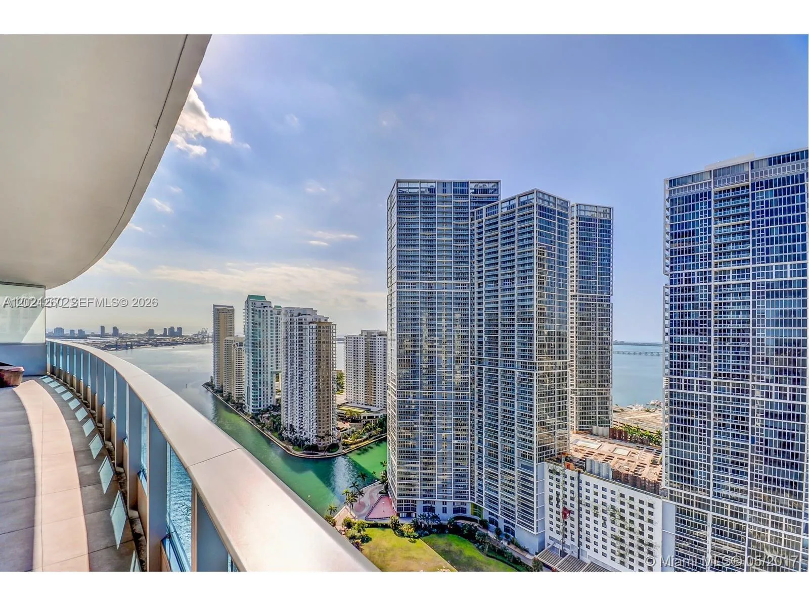200 Biscayne Boulevard Way # 3404, Miami, FL 33131