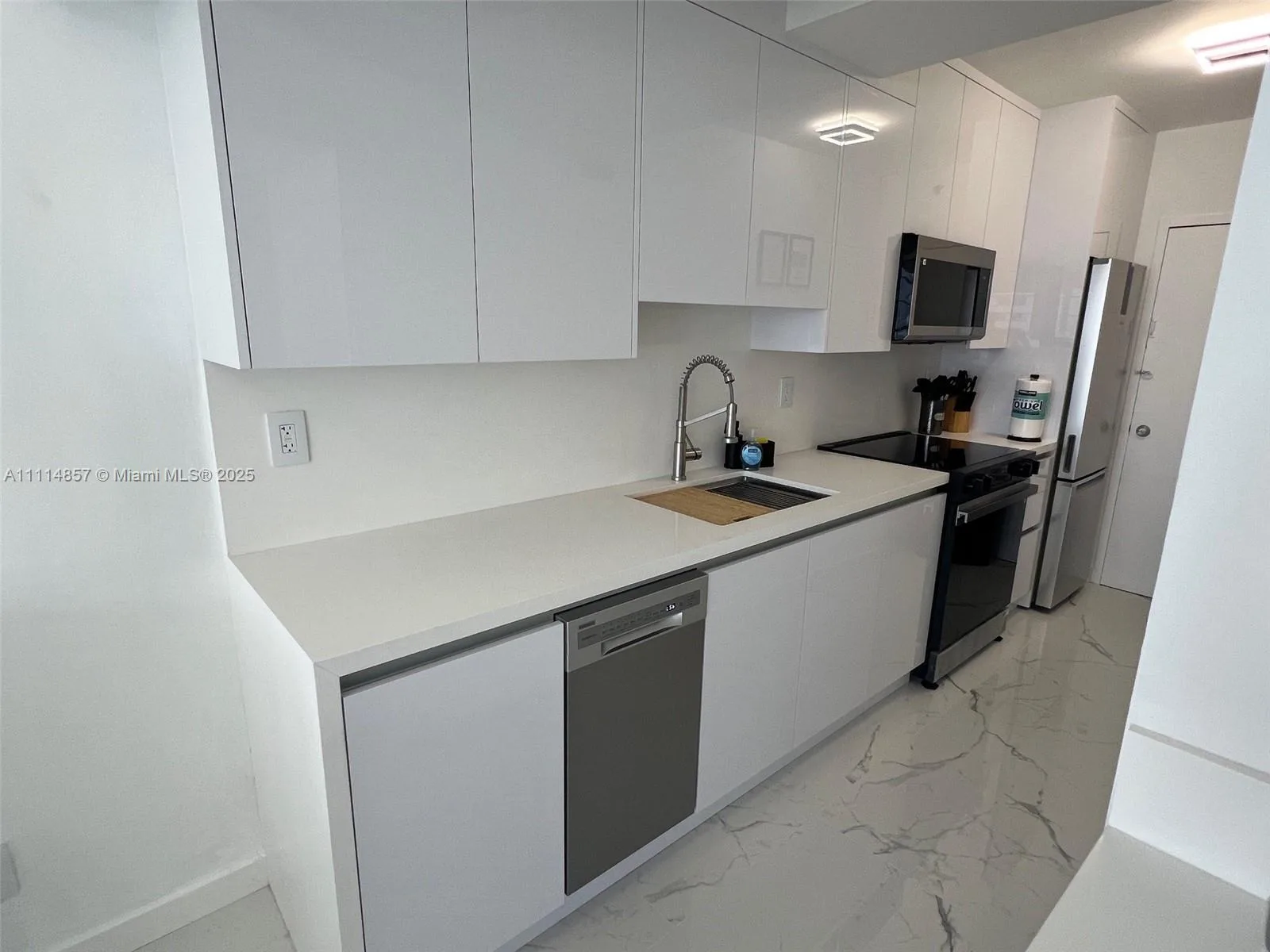 100 Lincoln Rd # 1207, Miami Beach, FL 33139 photo 7