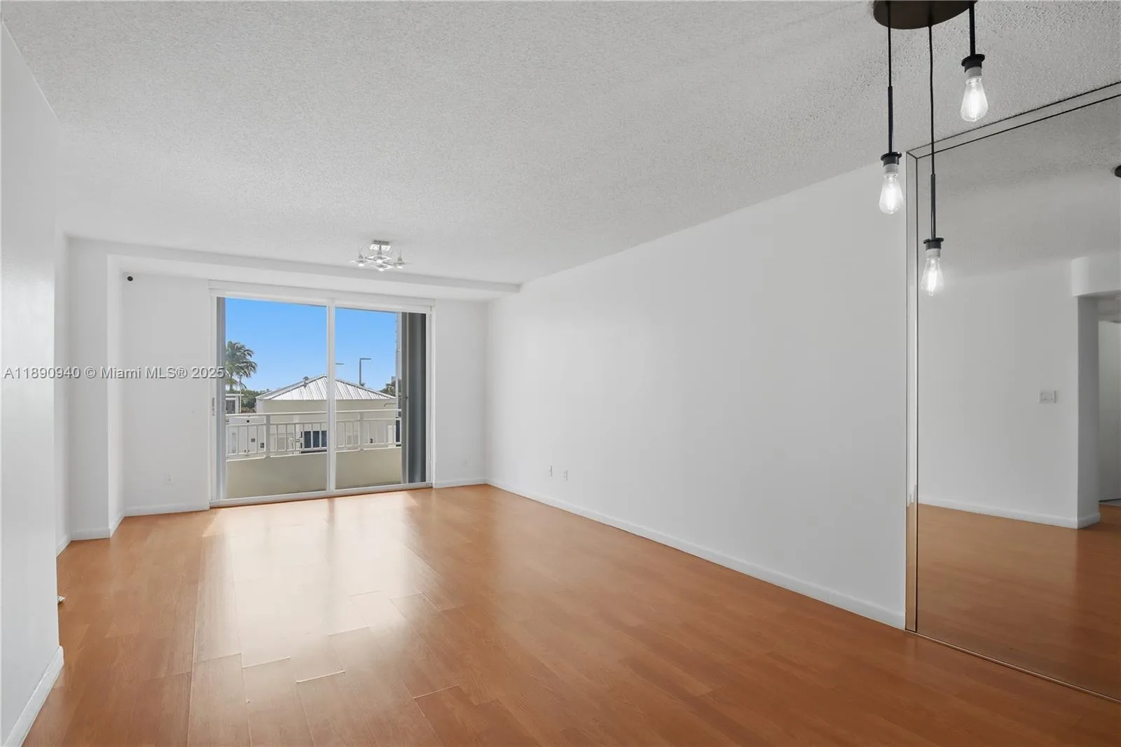 770 Claughton Island Dr # 510, Miami, FL 33131 photo 3