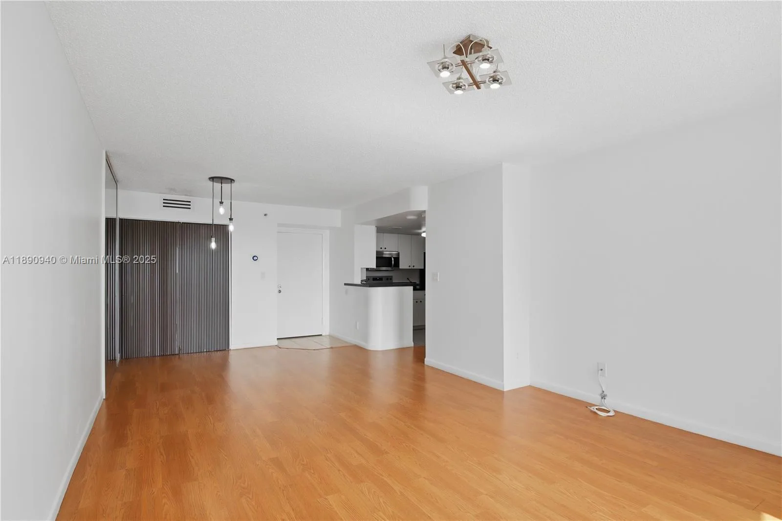 770 Claughton Island Dr # 510, Miami, FL 33131 photo 4
