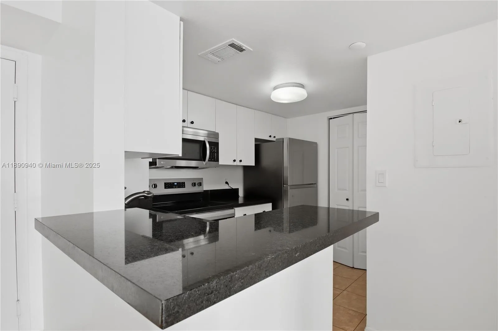 770 Claughton Island Dr # 510, Miami, FL 33131 photo 6