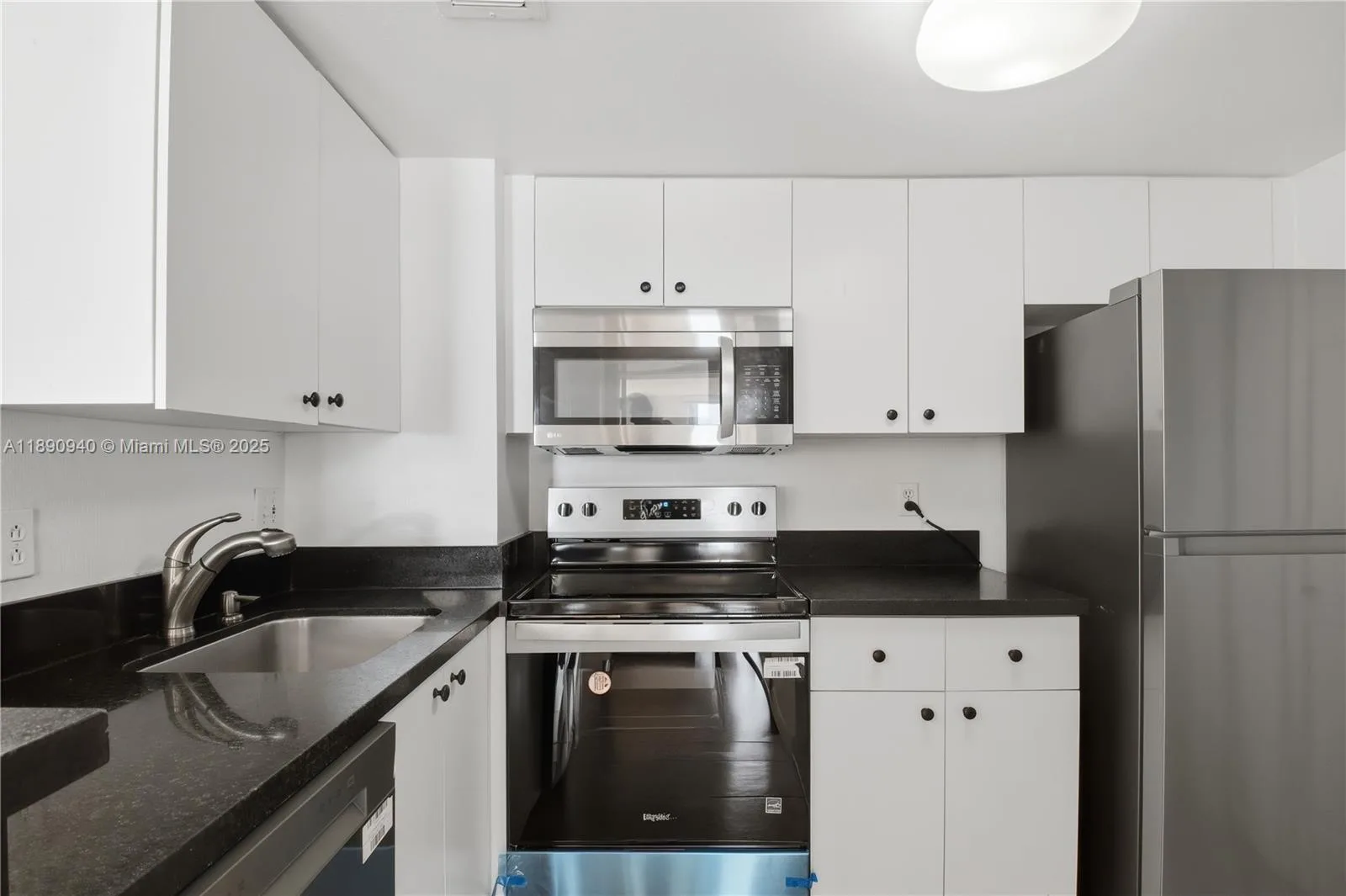 770 Claughton Island Dr # 510, Miami, FL 33131 photo 7