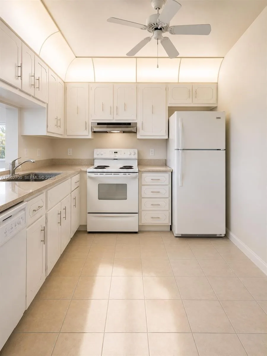12035 NE 2nd Ave # A310, North Miami, FL 33161 photo 5