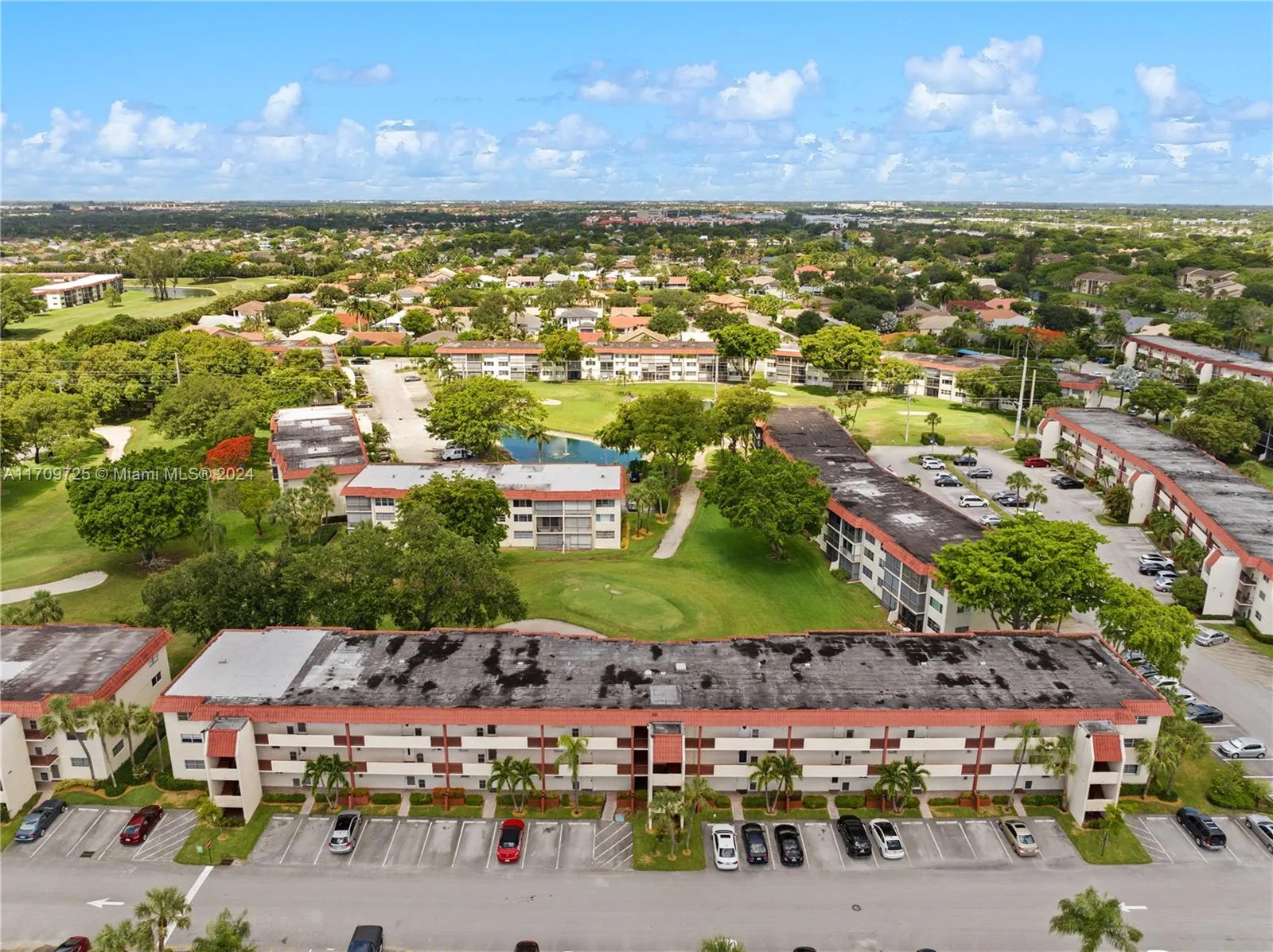 711 S Hollybrook Dr # 109, Pembroke Pines, FL 33025