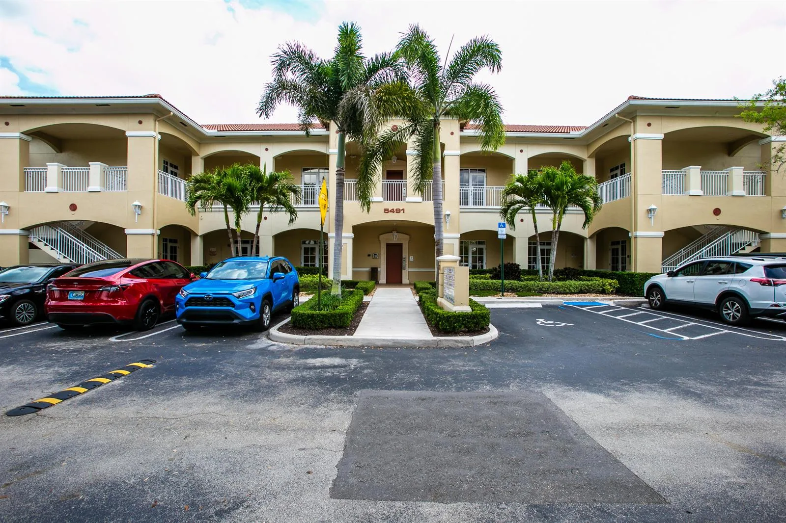 5491 N University Drive # 103, Coral Springs, FL 33067