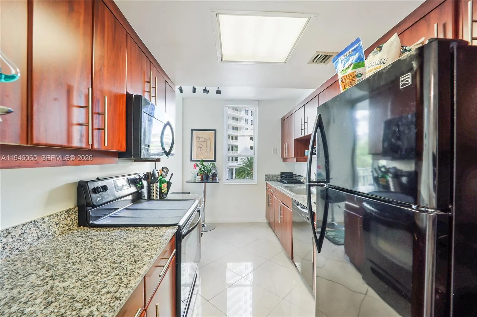 701 Brickell Key Blvd # 404, Miami, FL 33131 photo 6