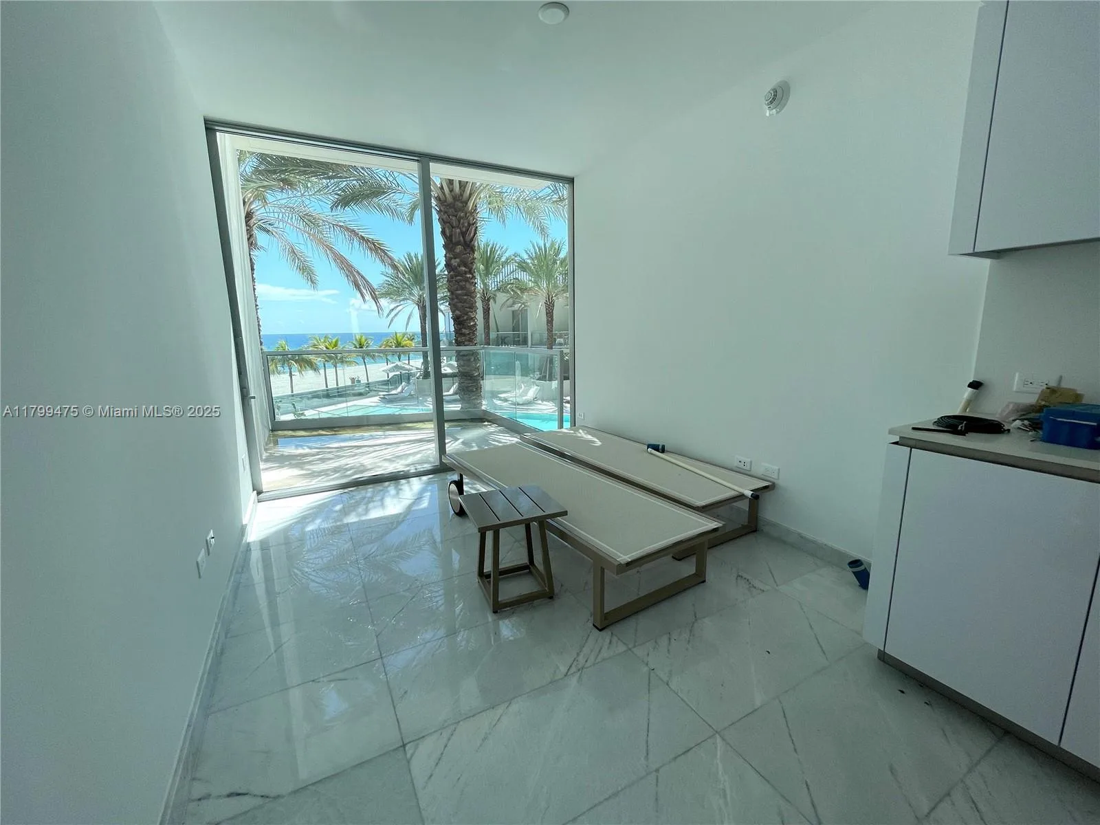 18501 Collins Avenue # Cabana 22, Sunny Isles Beach, FL 33160 photo 3