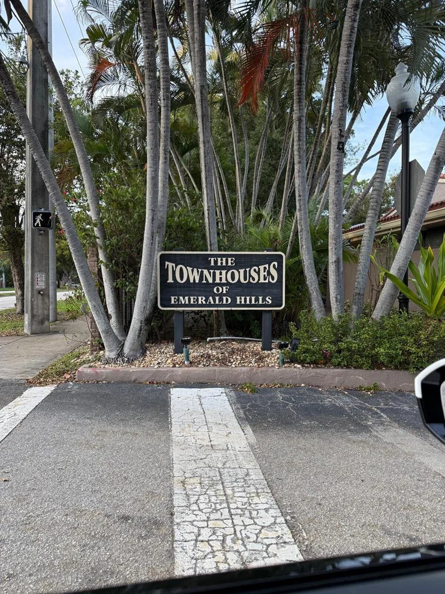 802 Saint Andrews Road # 15, Hollywood, FL 33021