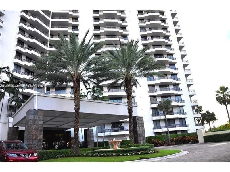 3300 NE 191st St # 518, Aventura, FL 33180