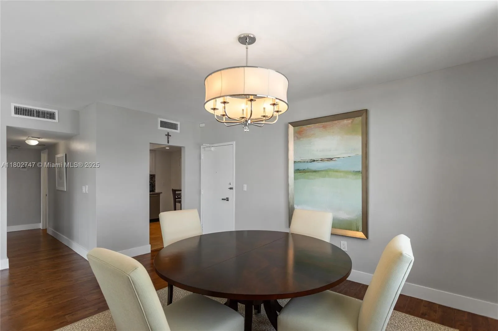 300 Bayview Dr # 2105, Sunny Isles Beach, FL 33160 photo 6