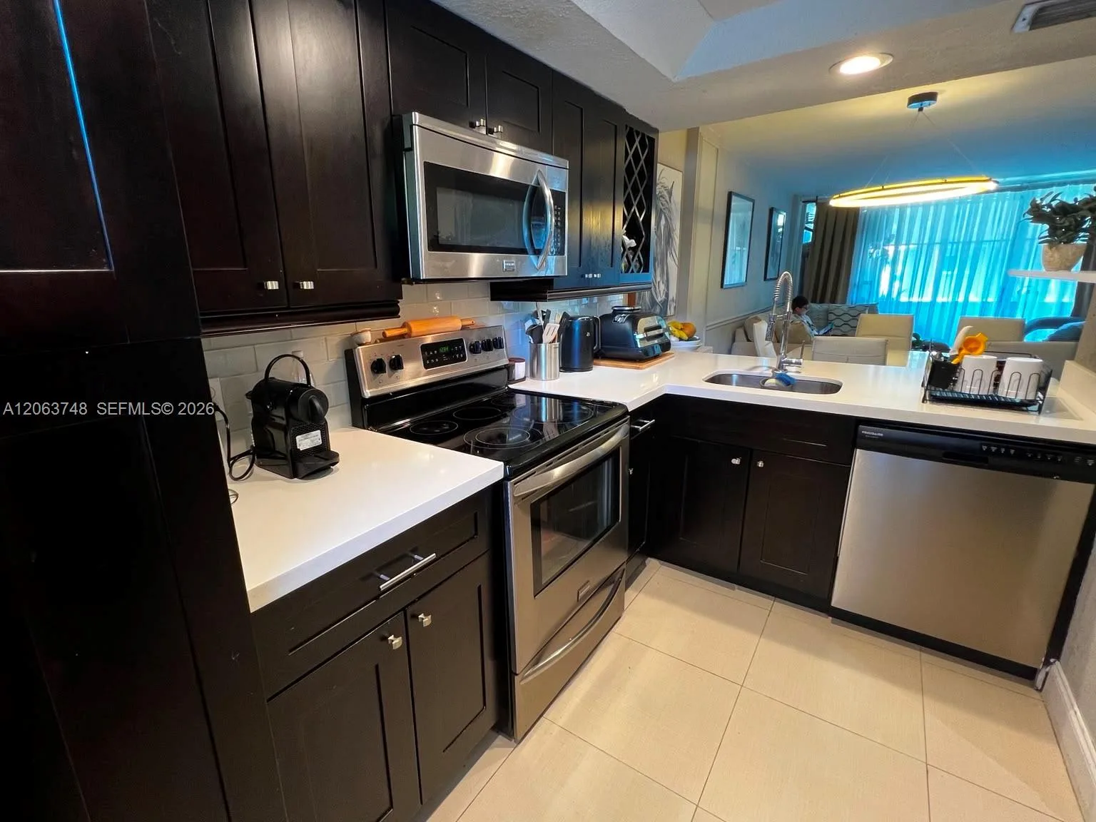 111 Royal Park Dr # 1F, Oakland Park, FL 33309 photo 4