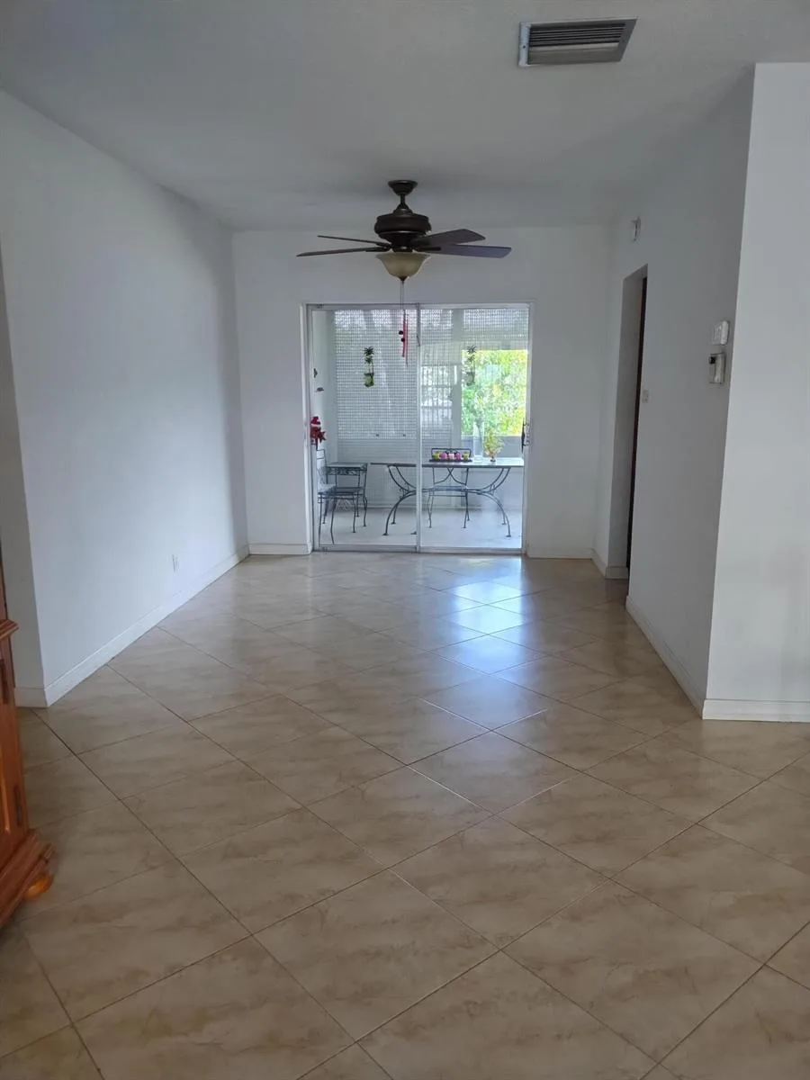 6810 NW 75th Street, Tamarac, FL 33321 photo 7