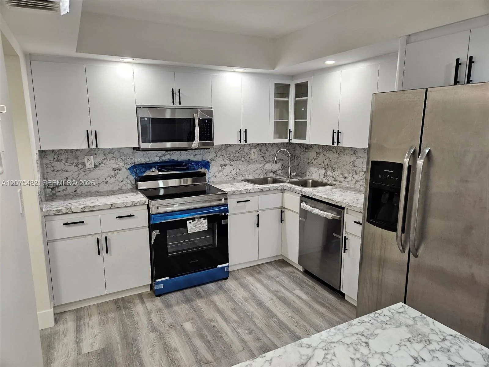 18021 Biscayne Blvd # 1903, Aventura, FL 33160 photo 3