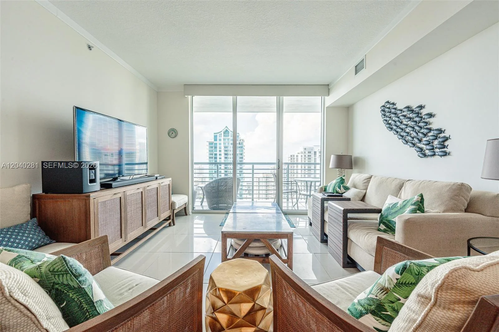 325 S Biscayne Blvd # 3821, Miami, FL 33131 photo 9