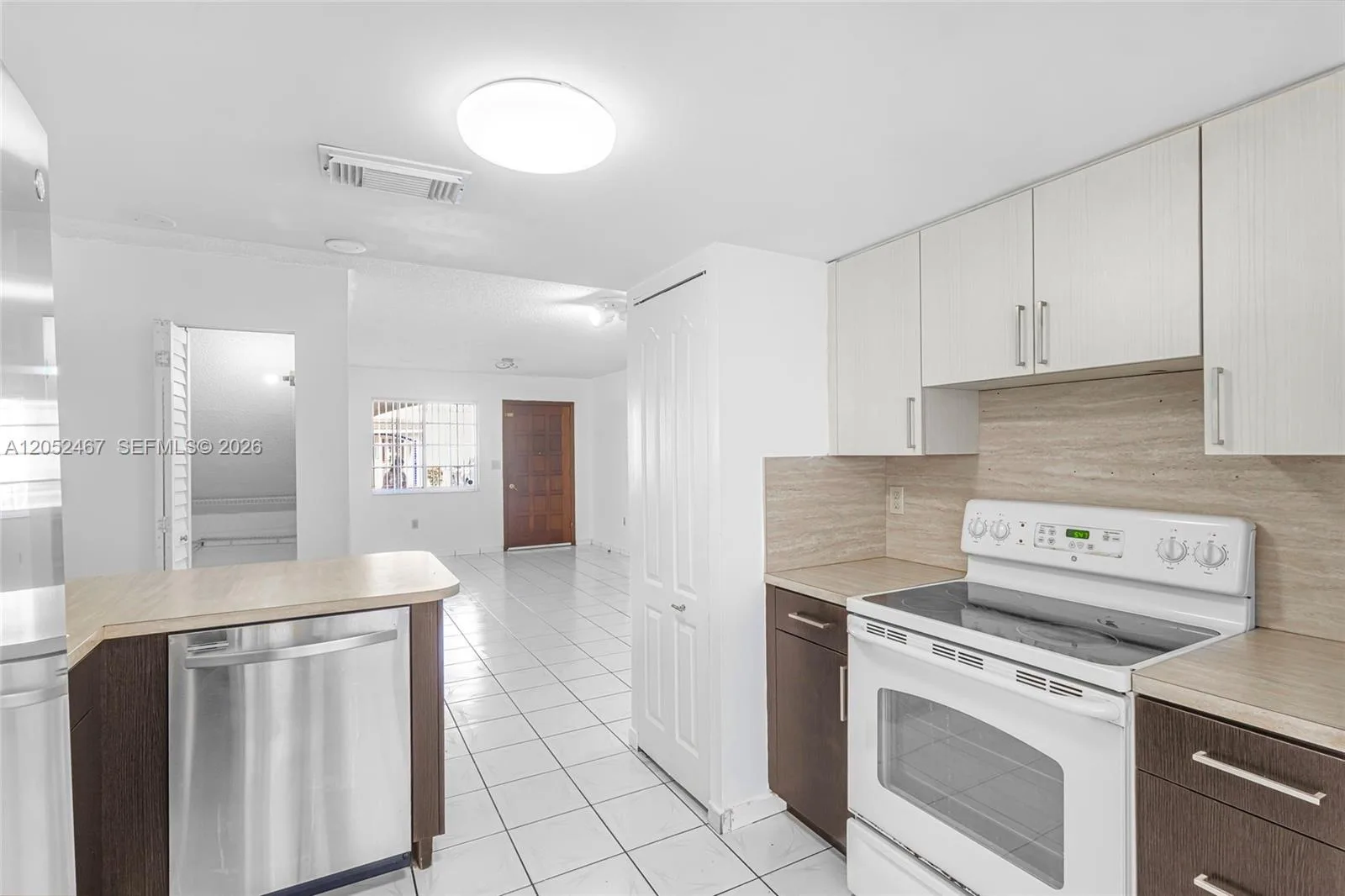 2228 W 74th St # 102-13, Hialeah, FL 33016 photo 2