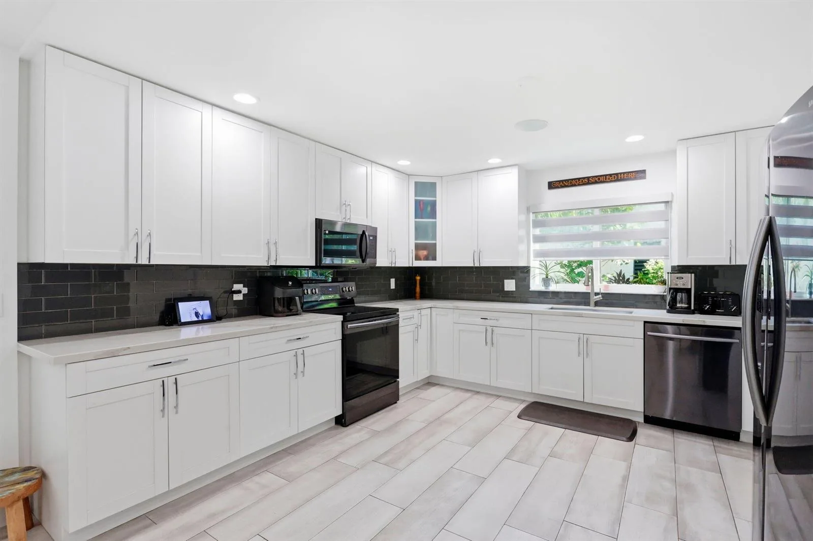 21680 Tall Palm Circle # 12-B, Boca Raton, FL 33433 photo 9