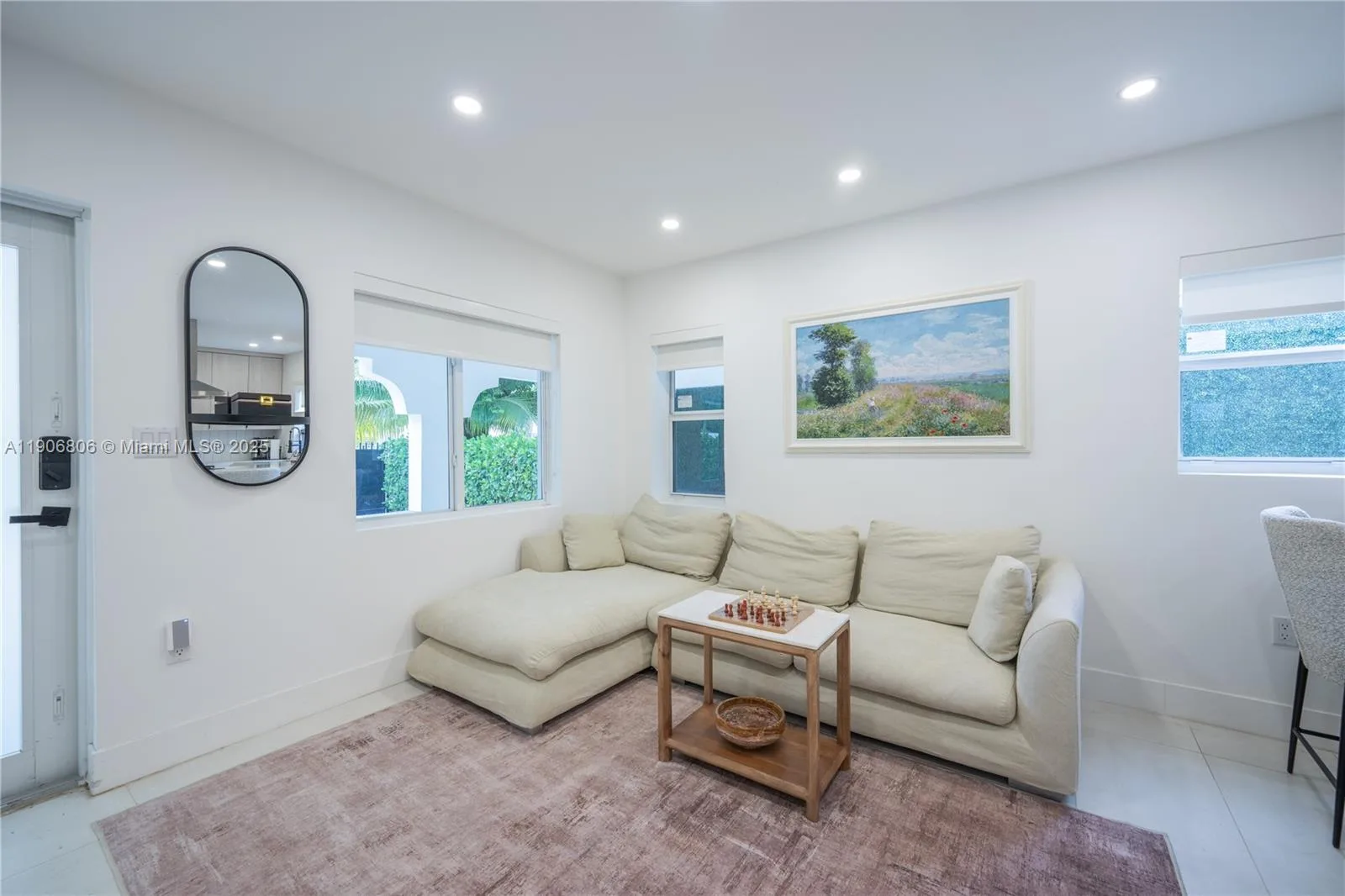 545 NW 47th St, Miami, FL 33127 photo 4