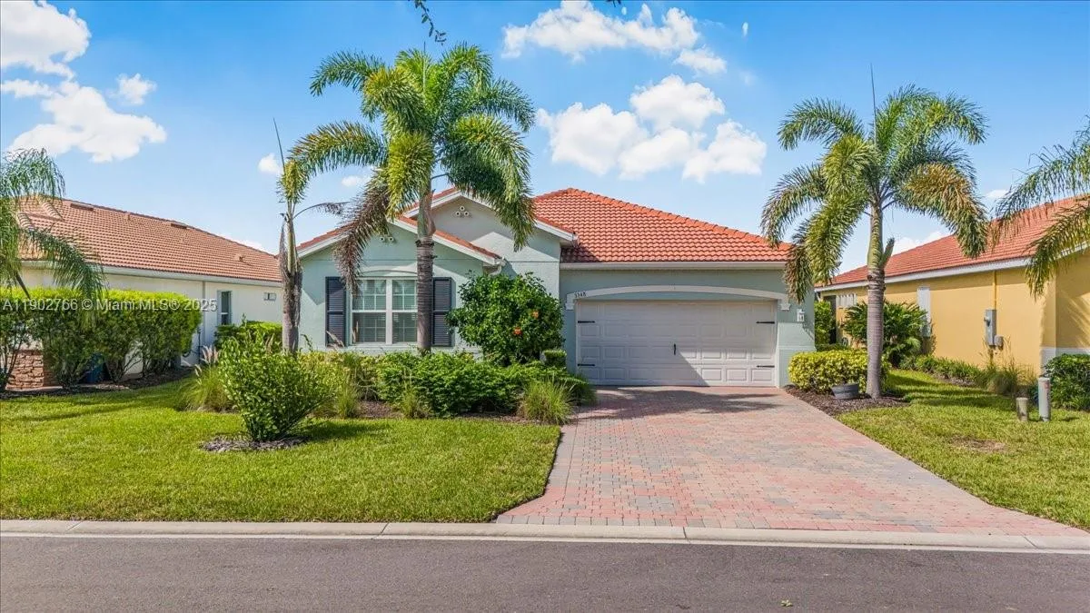 3348 Apple Blossom, Fort Myers, FL 33920 photo 5