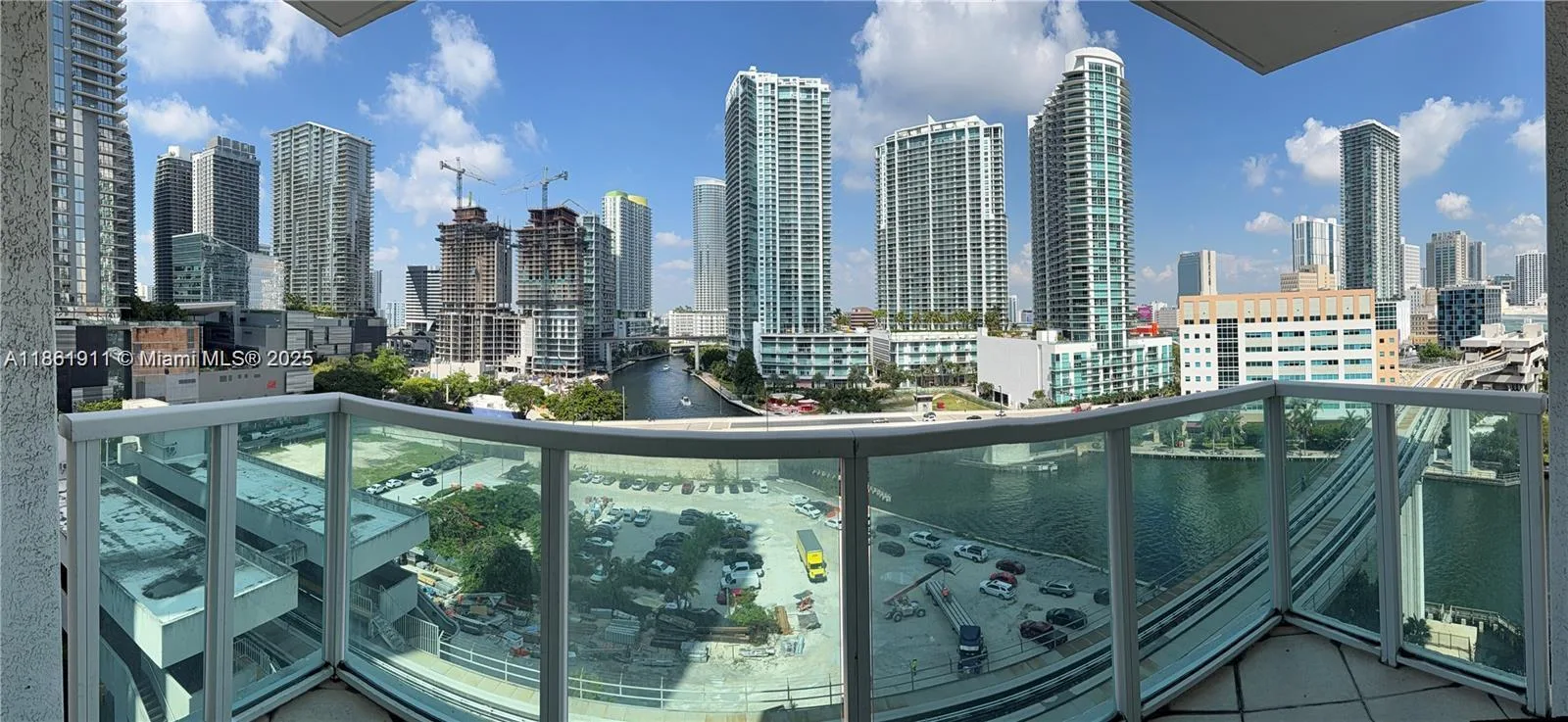 31 SE 5th # 1411, Miami, FL 33131