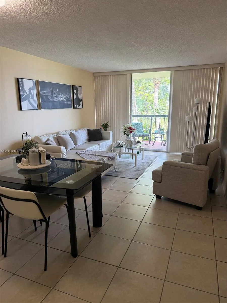 10865 SW 112th Ave # 312, Miami, FL 33176