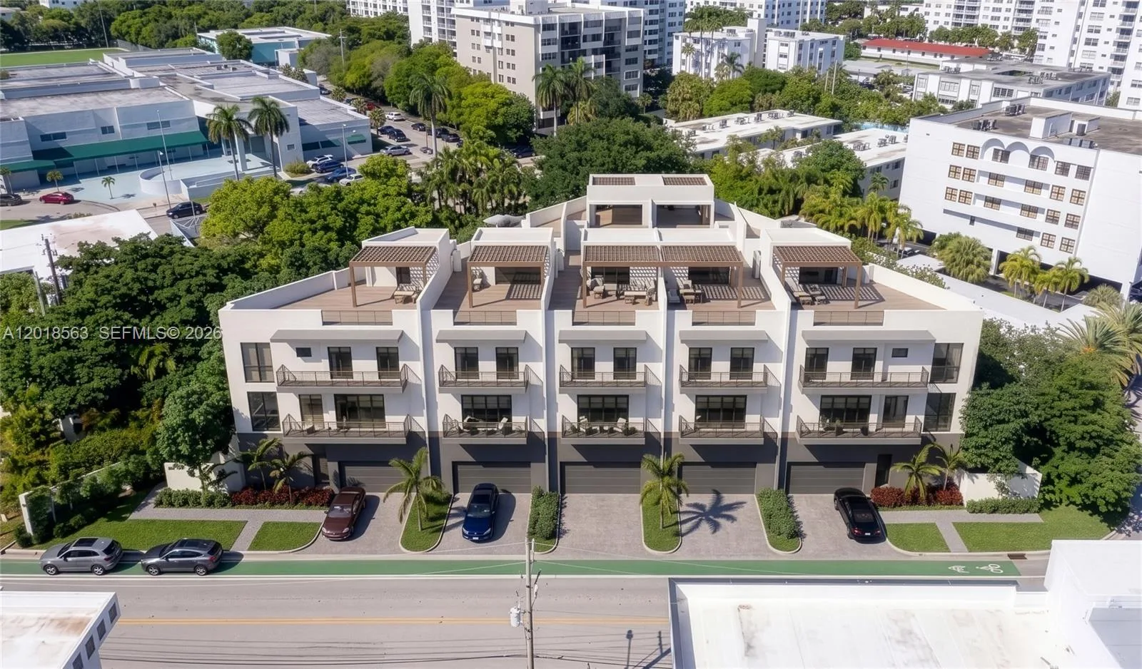 9201 W Bay Harbor Dr, Bay Harbor Islands, FL 33154