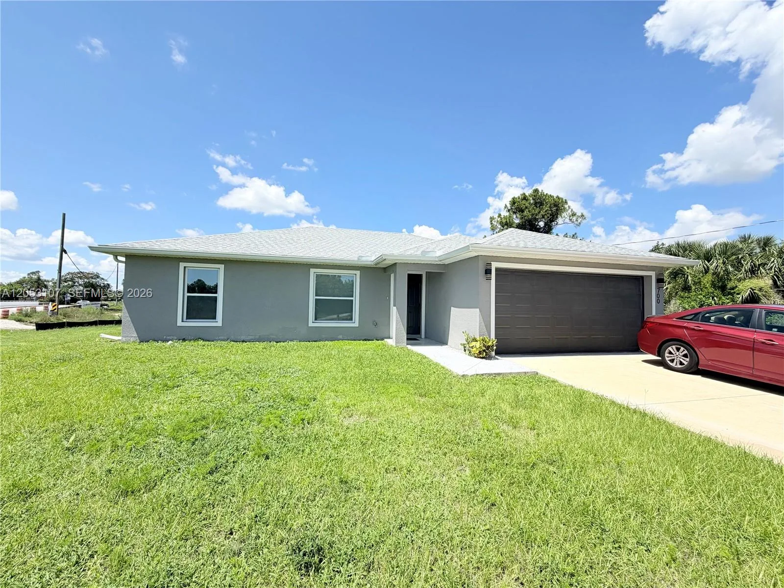 700 Connecticut # Ln, Lehigh Acres, FL 33936