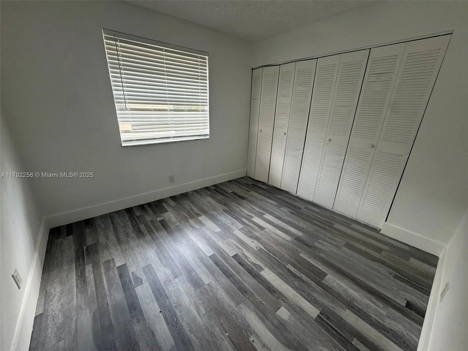 10068 TWIN LAKES DR # 38-F, Coral Springs, FL 33071 photo 4