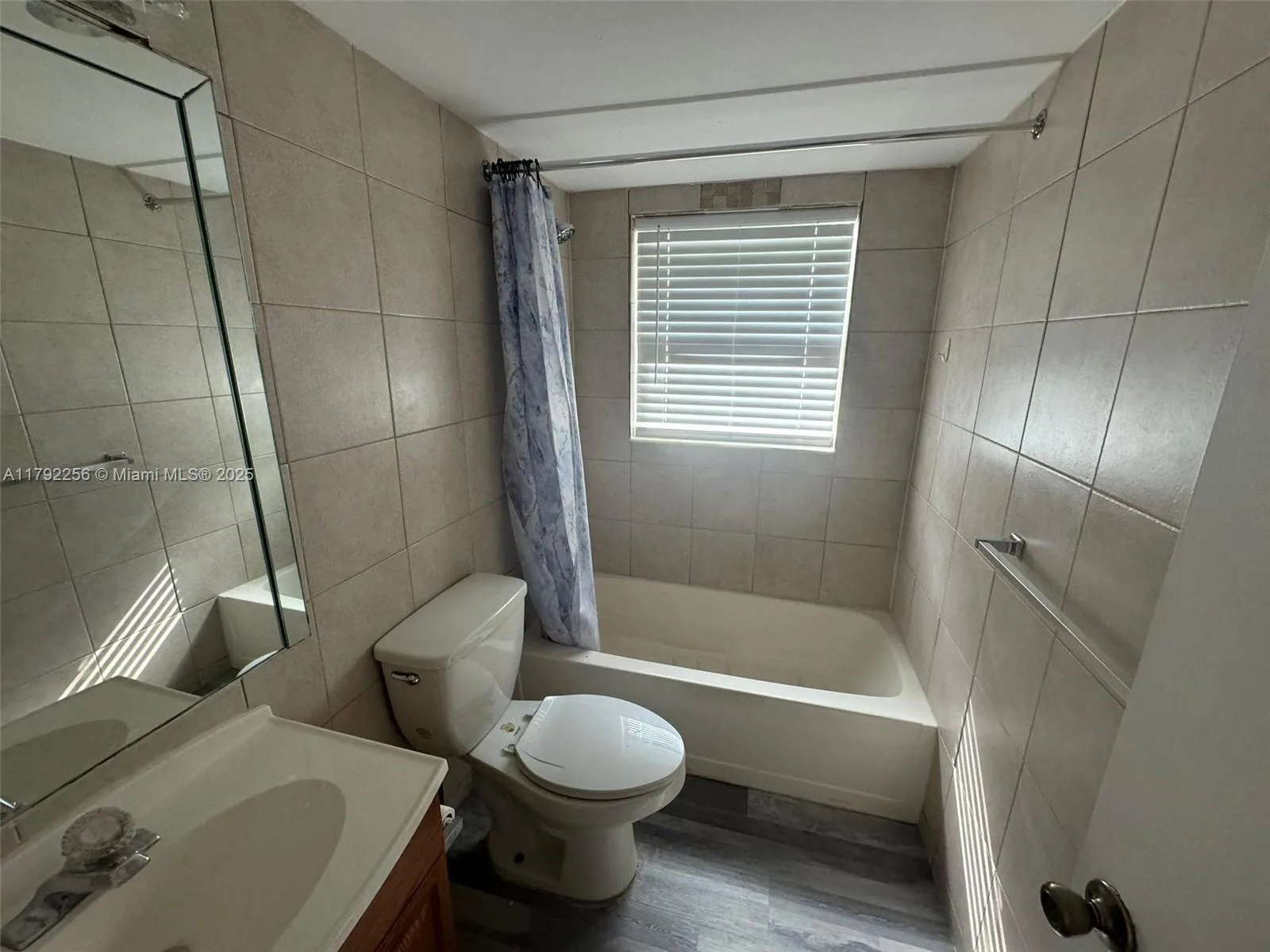 10068 TWIN LAKES DR # 38-F, Coral Springs, FL 33071 photo 5
