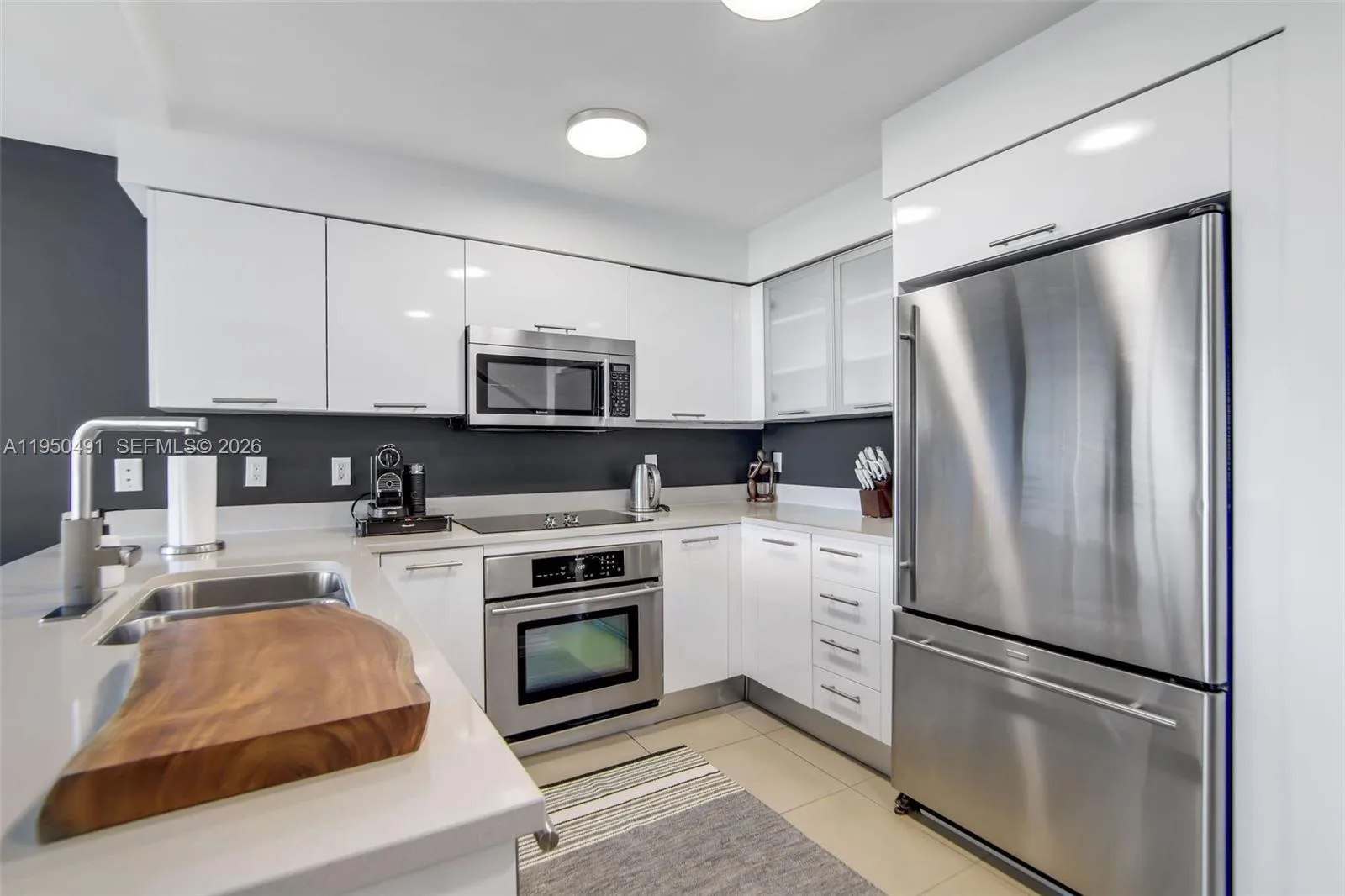 3250 NE 1st Ave # 550, Miami, FL 33137 photo 3