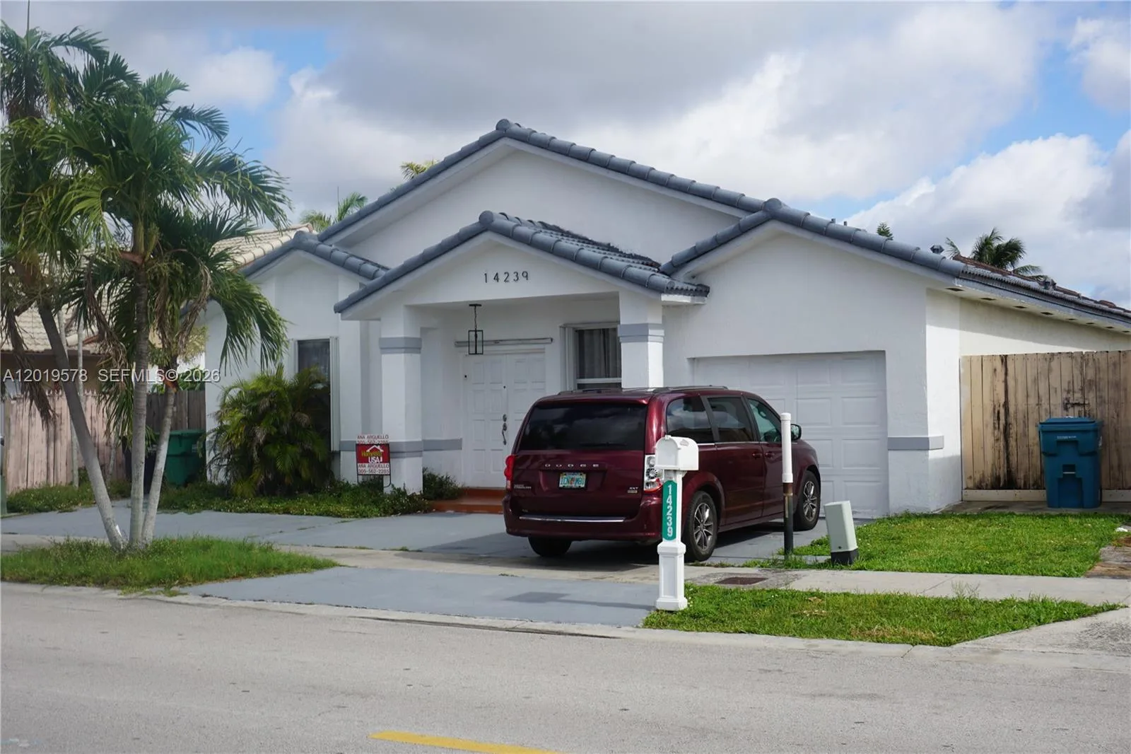 14239 SW 10th St, Miami, FL 33184