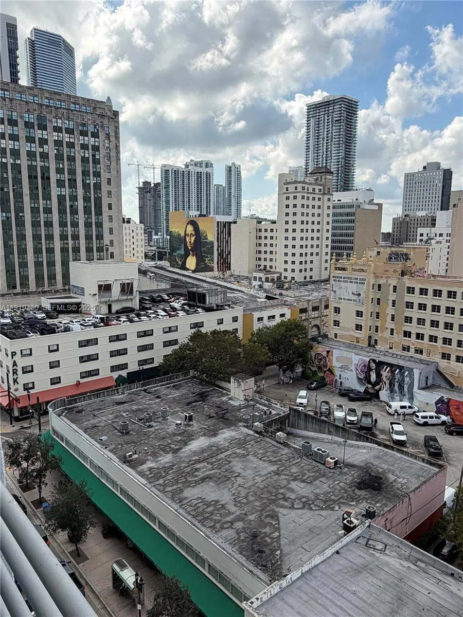 133 NE 2nd Ave # 1017, Miami, FL 33132