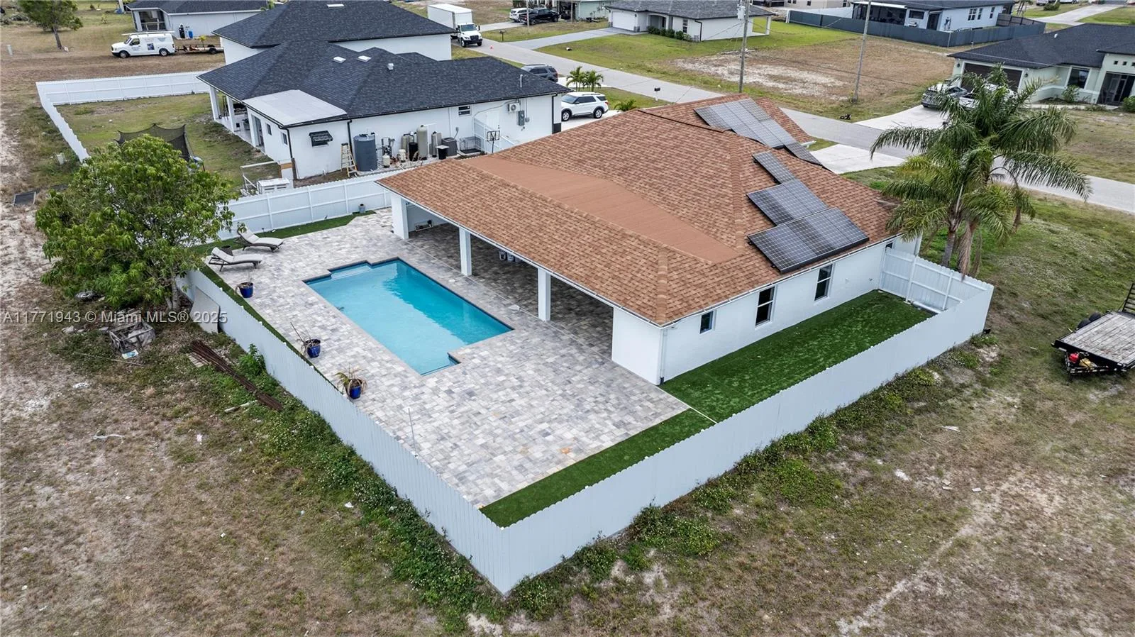 1911 NW 15TH TER, Cape Coral, FL 33993