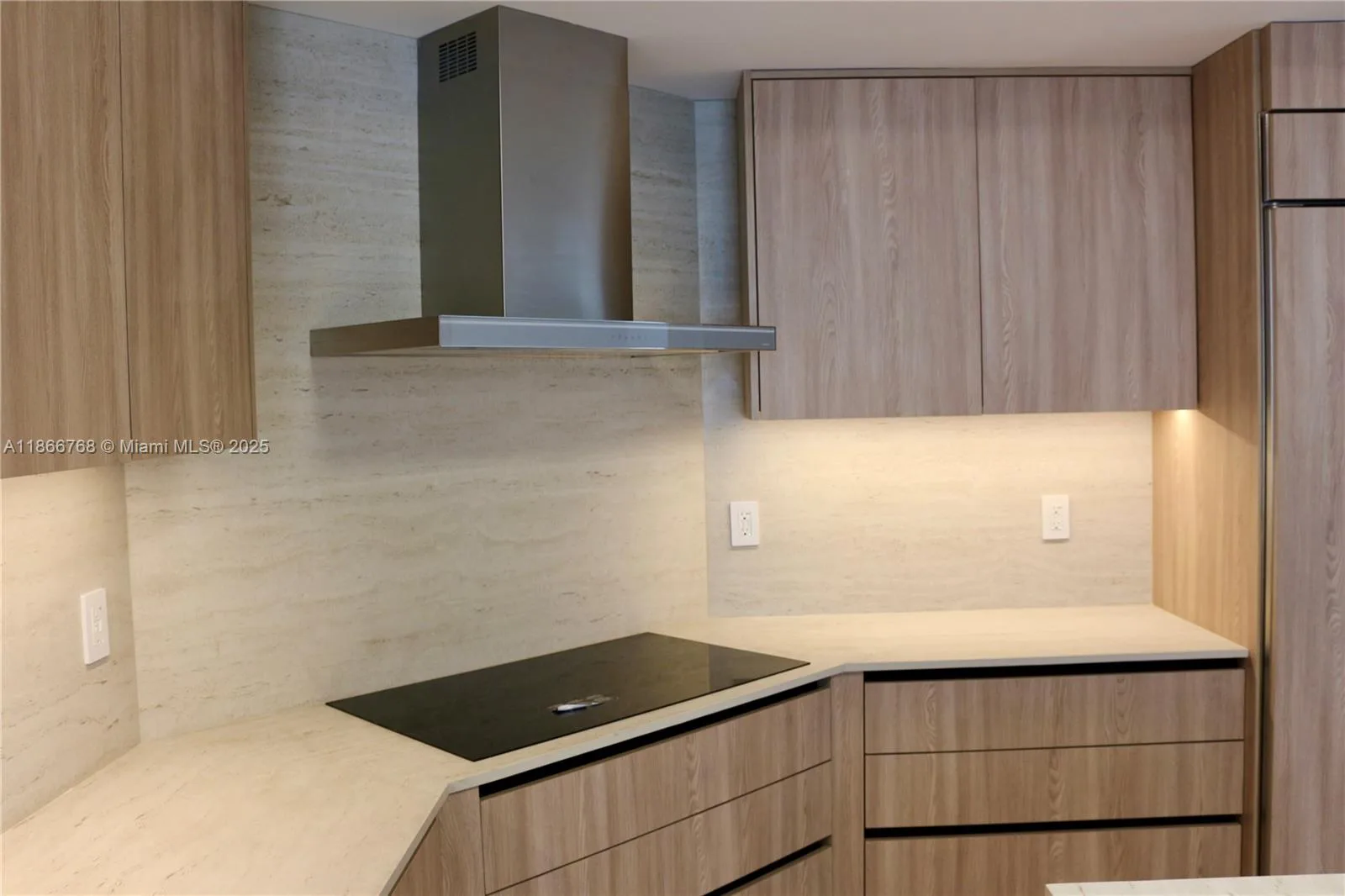 430 Grand Bay Dr # 302, Key Biscayne, FL 33149 photo 10