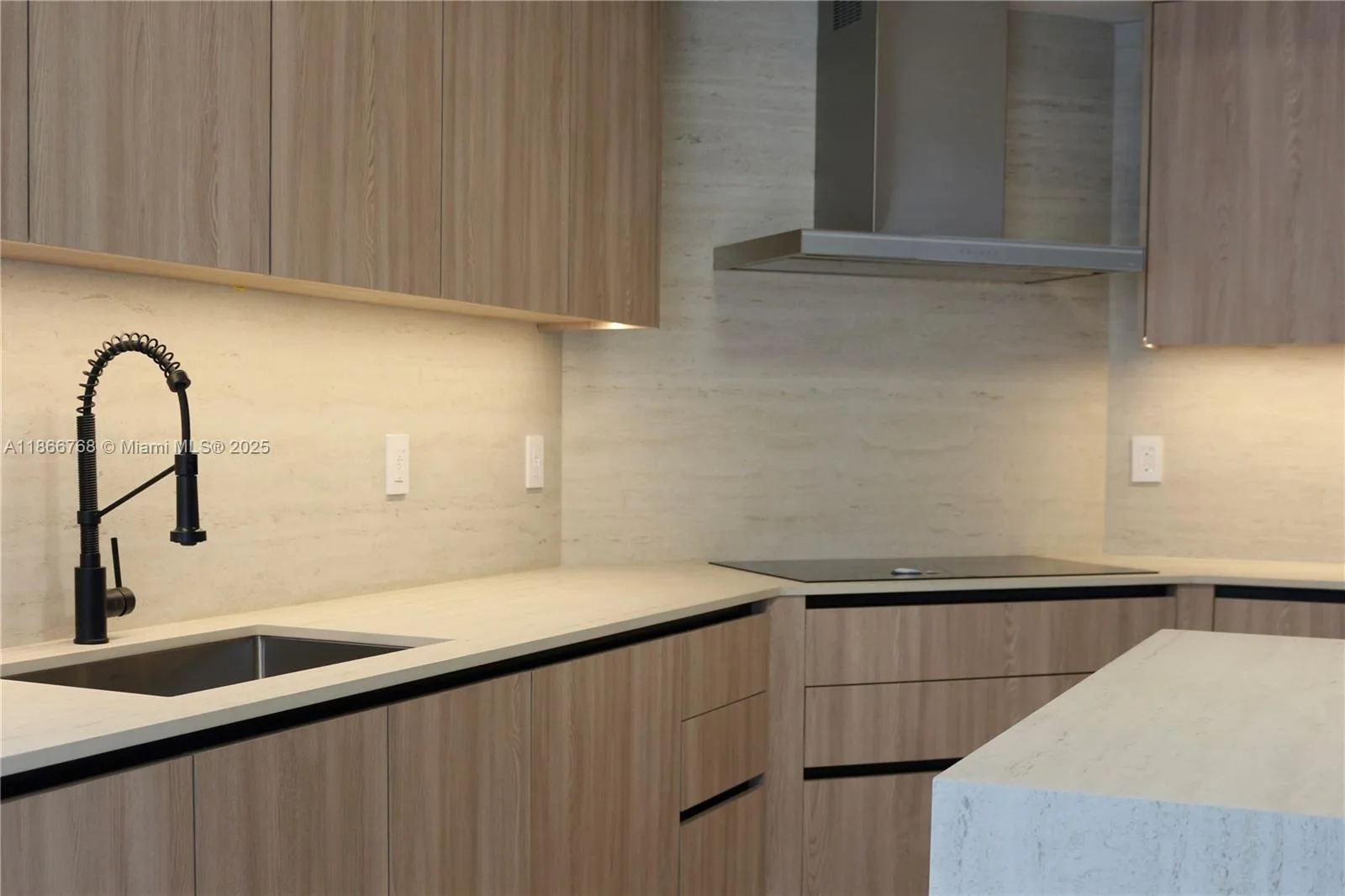 430 Grand Bay Dr # 302, Key Biscayne, FL 33149 photo 6