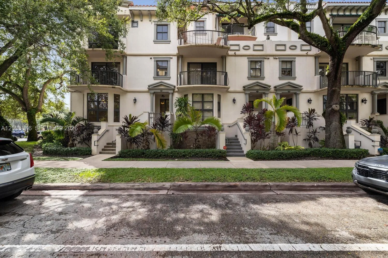1650 Galiano St # TH3, Coral Gables, FL 33134 photo 3