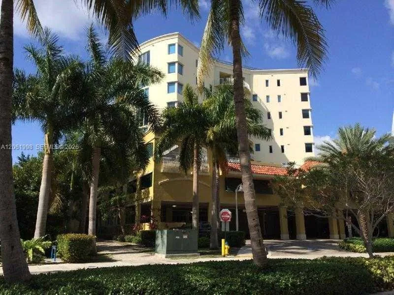 3000 NE 188th St # 603, Aventura, FL 33180