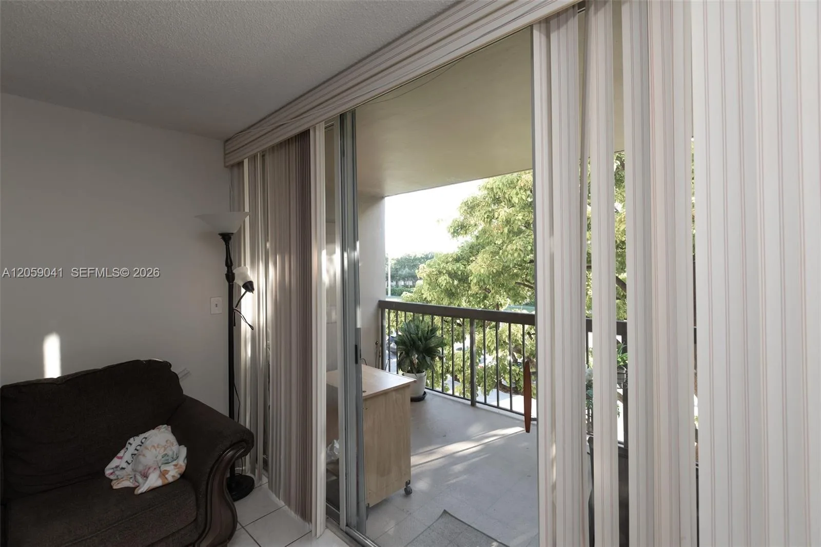10425 SW 112th Ave # 325, Miami, FL 33176 photo 4