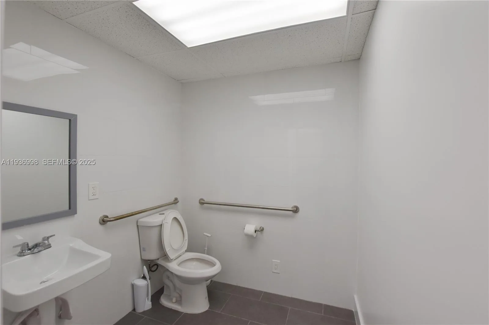 3911 Hollywood Blvd # 106, Hollywood, FL 33021 photo 13