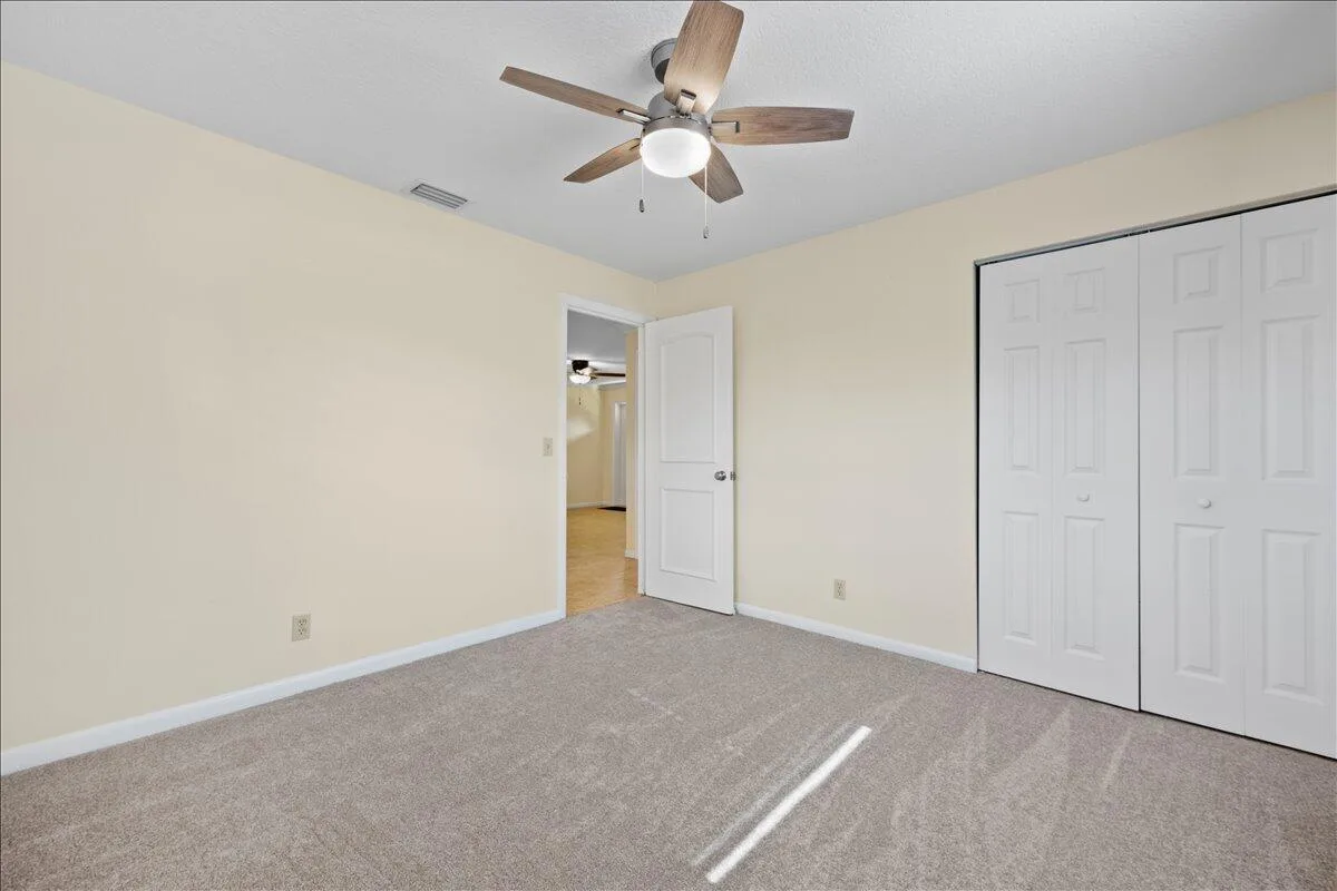 260 JENNINGS Avenue # 262, FL 33463 photo 9