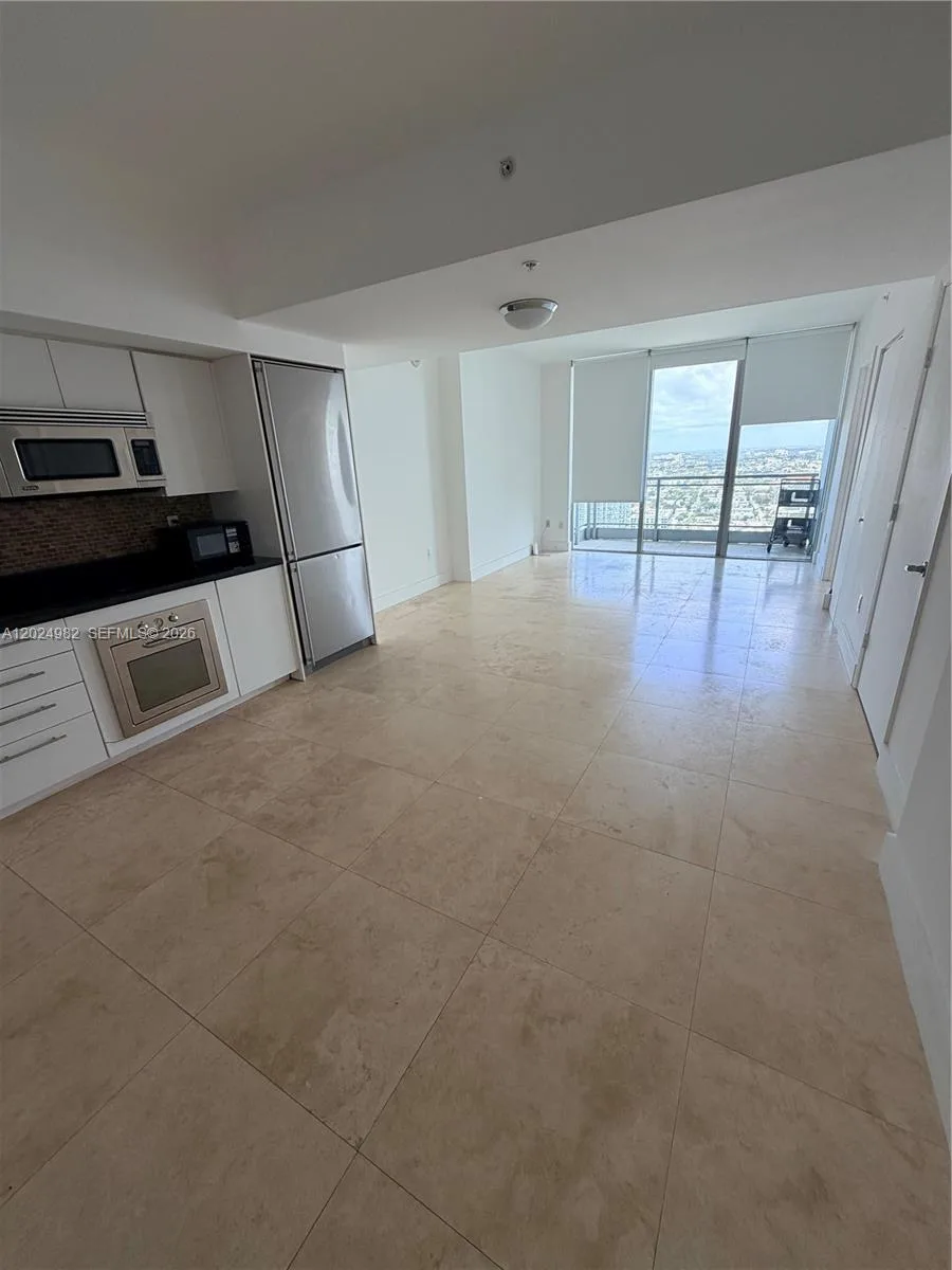 Mint at Riverfront Unit 3909 at 92 SW 3rd St # 3909, Miami FL 33130 — photo 1