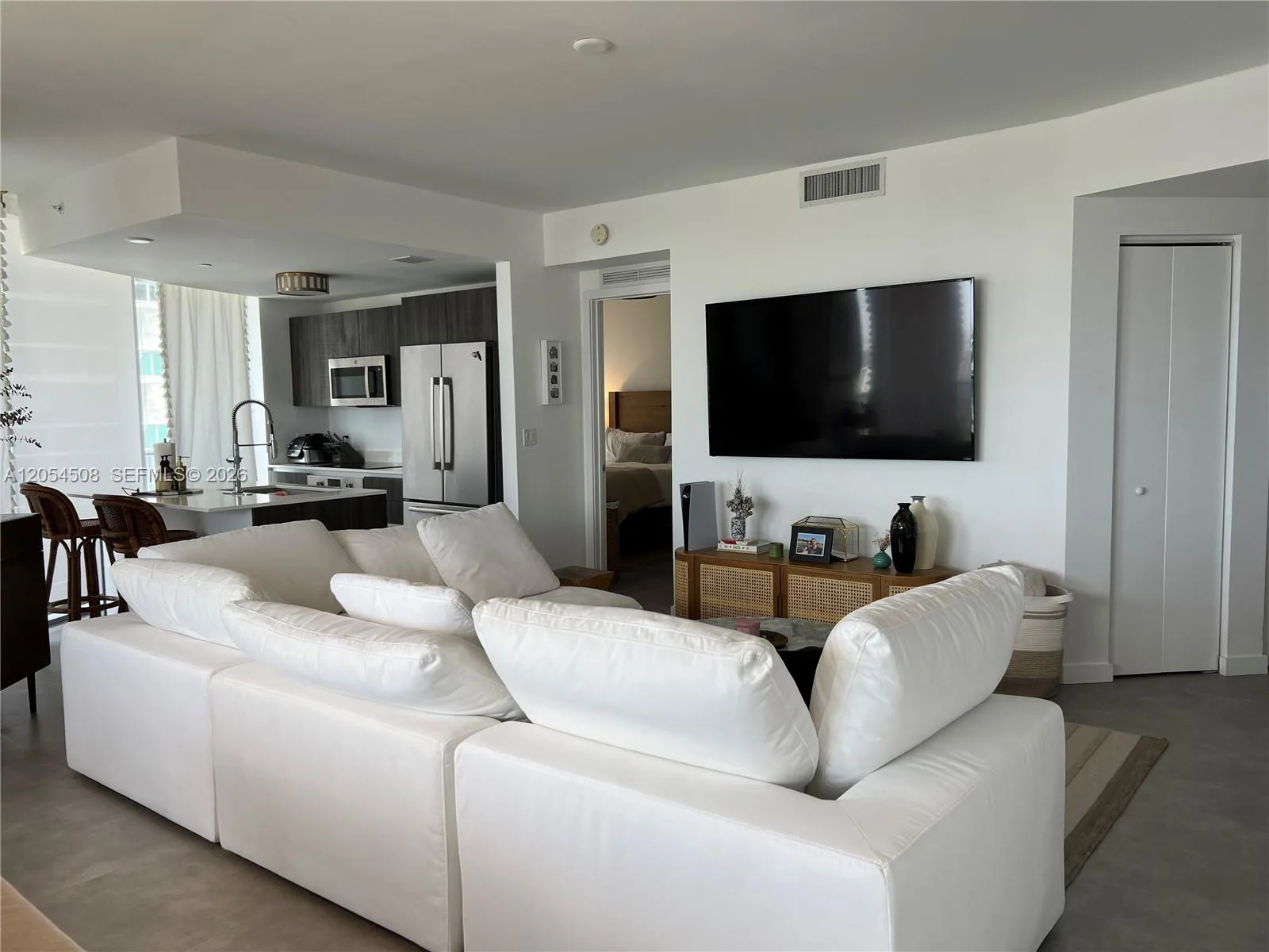 488 NE 18th St # 2301, Miami, FL 33132 photo 9
